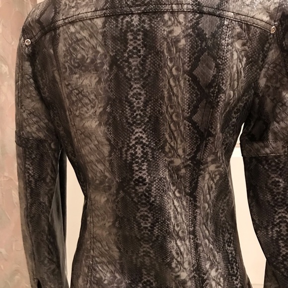 Vertigo PU moto style grey snakeskin print jacket - Picture 2 of 4